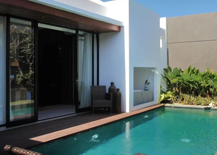 Abia Legian 5*