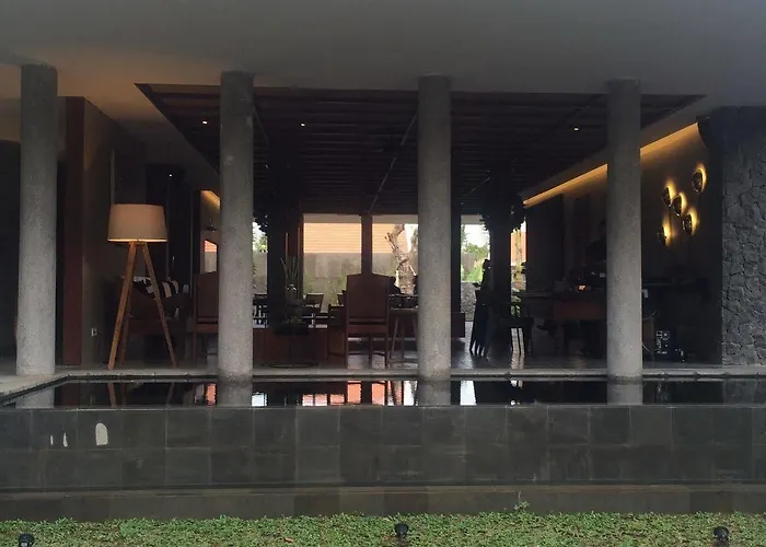 Hotel Abia Legian 5*