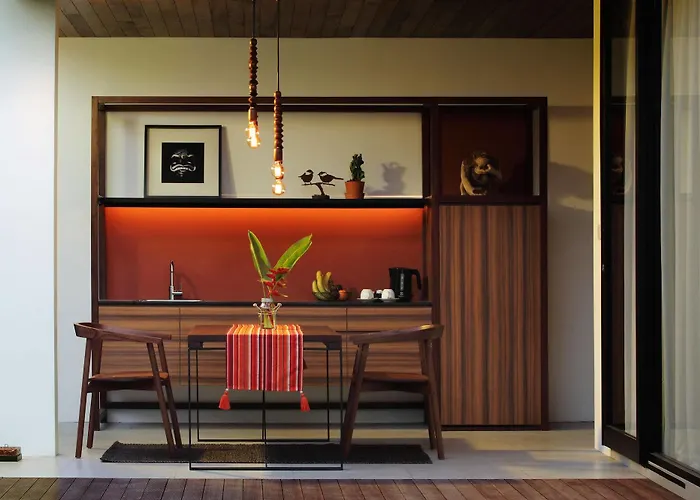 Abia Legian 5*